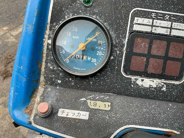 Iseki tu1700 compacttractor - afbeelding 3 van  22