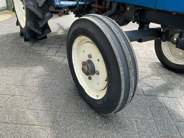 Iseki tu1700 compacttractor - afbeelding 11 van  22