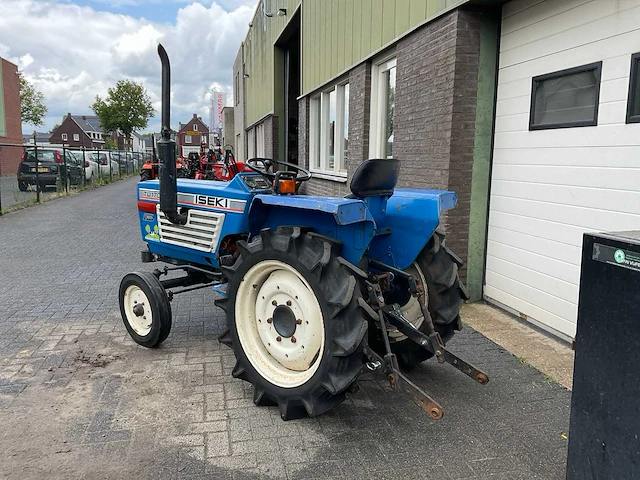 Iseki tu1700 compacttractor - afbeelding 16 van  22