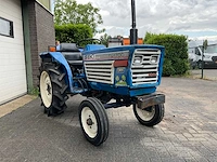 Iseki tu1700 compacttractor - afbeelding 19 van  22