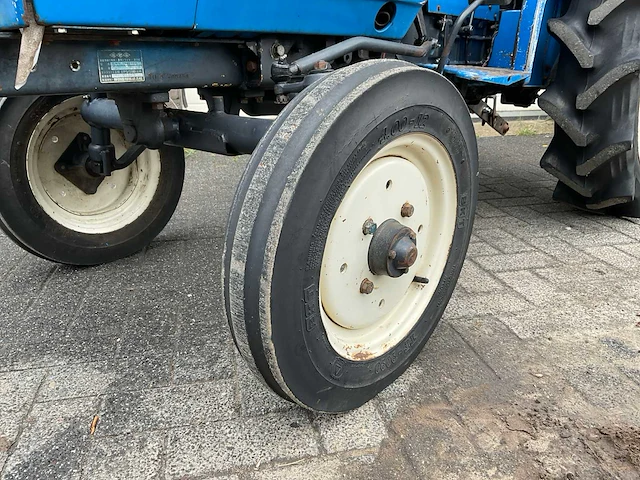Iseki tu1700 compacttractor - afbeelding 20 van  22