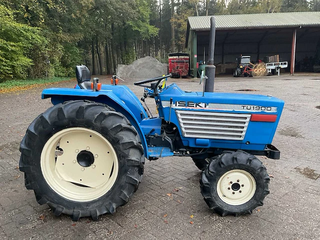 Iseki tu1900 minitractor - afbeelding 11 van  15