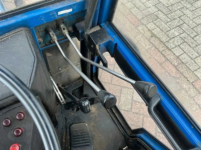 Iseki tx 2160 4wd minitractor - afbeelding 5 van  23