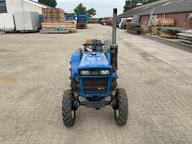 Iseki tx1410 minitractor - afbeelding 13 van  19