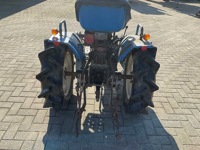 Iseki tx1500 4wd compacttractor - afbeelding 13 van  16