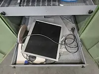 Isel - cpm 4030 - cnc freesmachine - 1998 - afbeelding 17 van  20