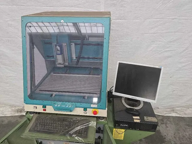 Isel - cpm 4030 - cnc freesmachine - 1998 - afbeelding 2 van  20