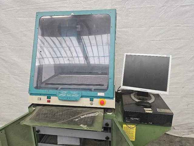 Isel - cpm 4030 - cnc freesmachine - 1998 - afbeelding 3 van  20