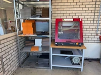 Isel icp 4030 cnc freesmachine + voorraad steunzool halffabrikaat v.v. pneumatische luchtafzuigingsklep, machinetafel en stelling