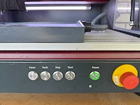 Isel icp 4030 cnc freesmachine + voorraad steunzool halffabrikaat v.v. pneumatische luchtafzuigingsklep, machinetafel en stelling - afbeelding 22 van  25