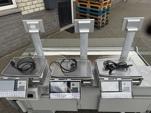 Ishida - uni-7 - weegschaal - afbeelding 1 van  6