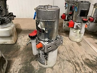 Iskra amj5772 hydraulic pump unit - afbeelding 2 van  5