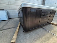 Island balboa 7 persoons amerikaans jacuzzi en buitenspa - afbeelding 8 van  19