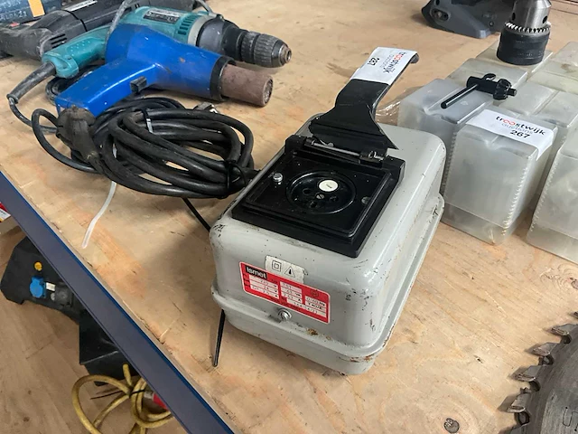 Ismet transformator - afbeelding 1 van  5