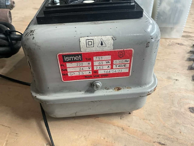 Ismet transformator - afbeelding 4 van  5