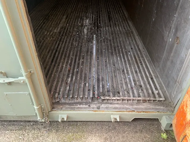 Iso container 20 ft - afbeelding 14 van  14