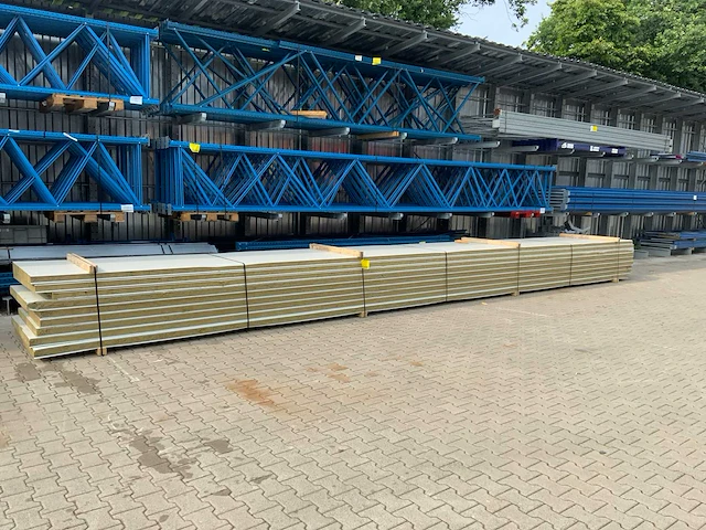 Isolatie paneel ca 12000x1110mm (9x) - afbeelding 1 van  8