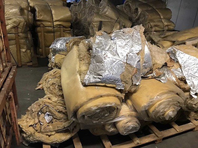 Isolatie rollen steenwol (13x) - afbeelding 9 van  11