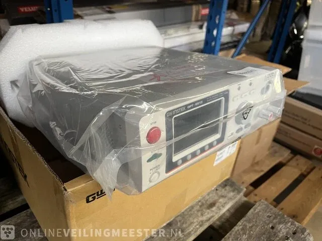 Isolatiemeter, stootspanningstester gw instek, gpt-9513 - afbeelding 3 van  6
