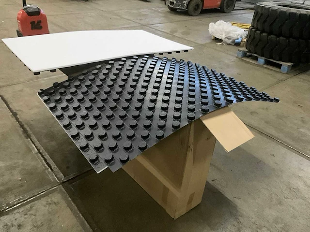 Isolatiepanelen t.b.v. vloerverwarming - afbeelding 2 van  3