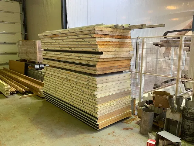 Isopan sandwich panelen (36x) - afbeelding 1 van  6