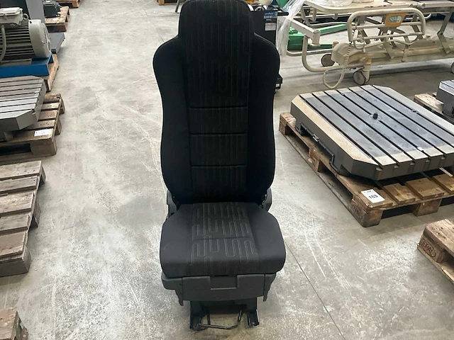Isri mercedes stoelen (9x) - afbeelding 2 van  7