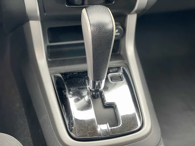 Isuzu - d max - atfs - personenauto - 2013 - afbeelding 25 van  39