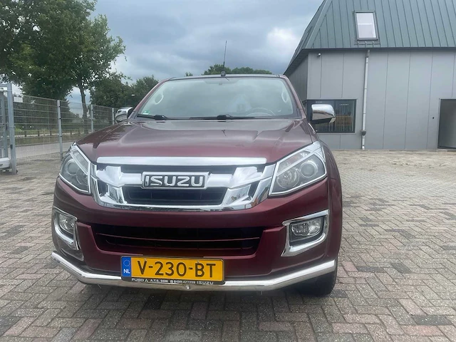 Isuzu - d max - atfs - personenauto - 2013 - afbeelding 23 van  39