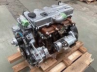 Isuzu 4 cilinder dieselmotor - afbeelding 3 van  5