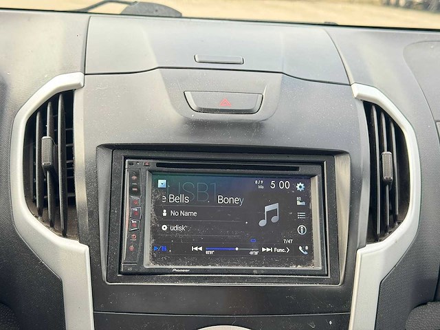 Isuzu d-max 2.5 double cab lsx 5-persoons - 2016 | vx-388-l - afbeelding 32 van  38