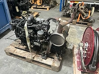 Isuzu motor - afbeelding 2 van  7