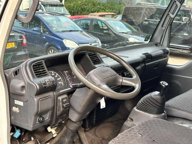 Isuzu n3.0 nkr85l, 87-vgj-8 - afbeelding 8 van  11