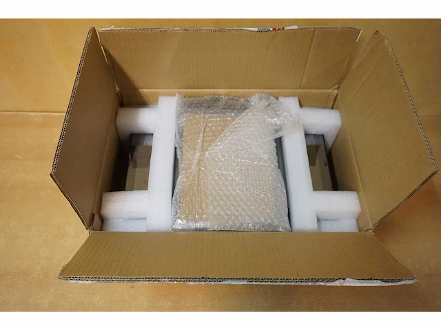 It - wm15p - lcd monitor 15" met touchscreen (12x) - afbeelding 6 van  7