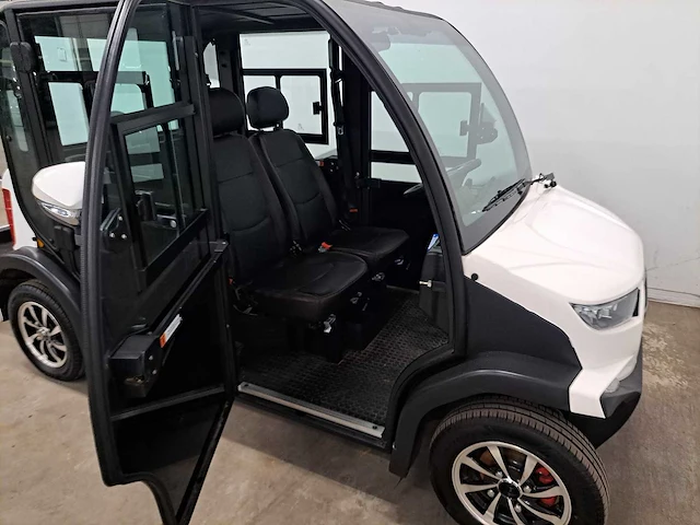 Italcar - l4s e-shuttle - golfkar ( kenteken ) - afbeelding 8 van  11