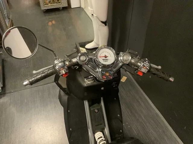 Italjet bromscooter dragstar 50 brommer - afbeelding 10 van  13