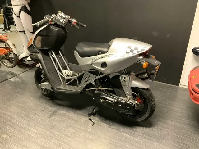 Italjet bromscooter dragster 50 racing brommer - afbeelding 9 van  15