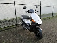 Italjet formula 2 tact - bromscooter - ducati corse - scooter - afbeelding 7 van  11