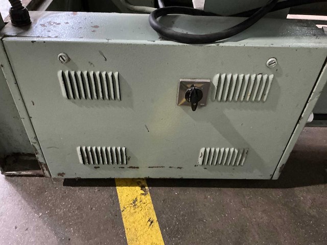 Italpresse - mec b 4 - fineerpers - afbeelding 3 van  13