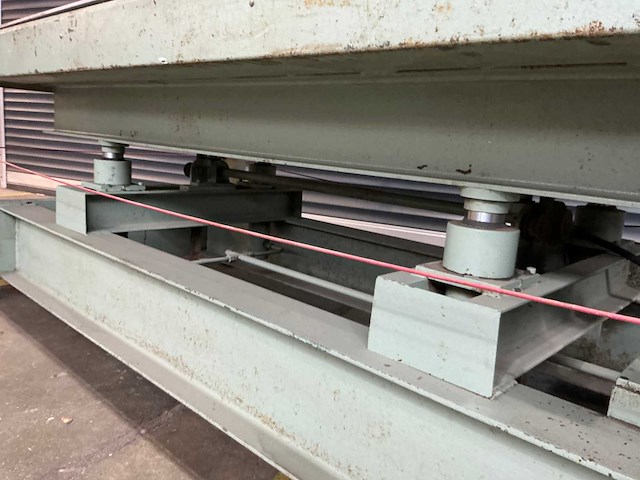 Italpresse - mec b 4 - fineerpers - afbeelding 11 van  13