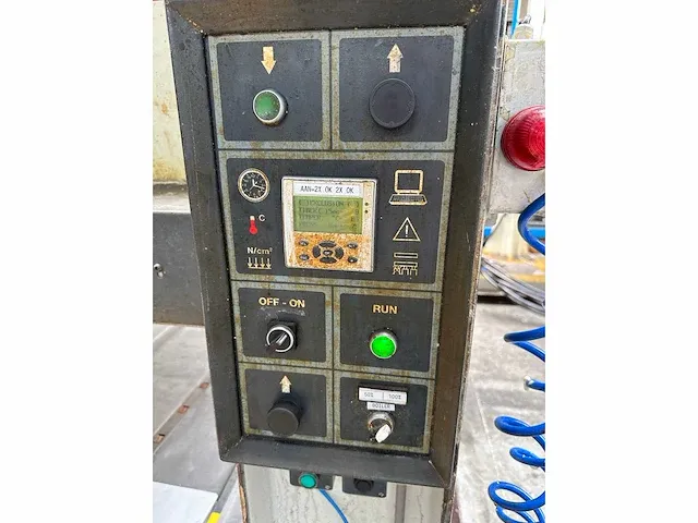 Italpresse - scf/8 52-14 - hydraulische pers - 2011 - afbeelding 2 van  10