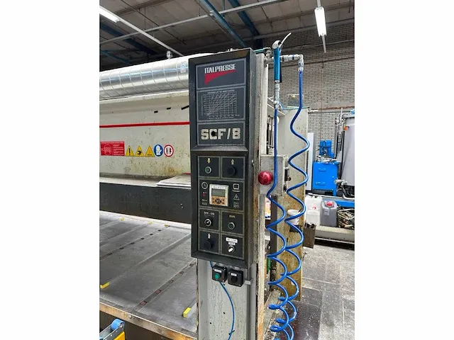 Italpresse - scf/8 52-14 - hydraulische pers - 2011 - afbeelding 4 van  10