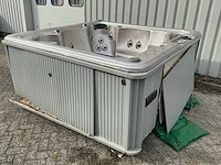 Itc aquaprodcuts jacuzzi - afbeelding 2 van  11