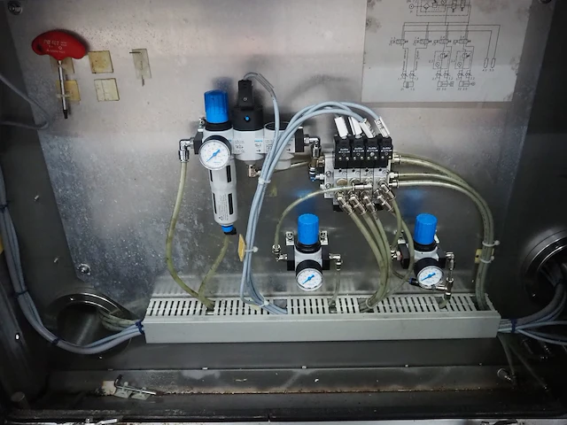 Itec - afbeelding 6 van  16