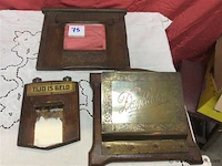 Items divers oa krantebakje - afbeelding 1 van  3