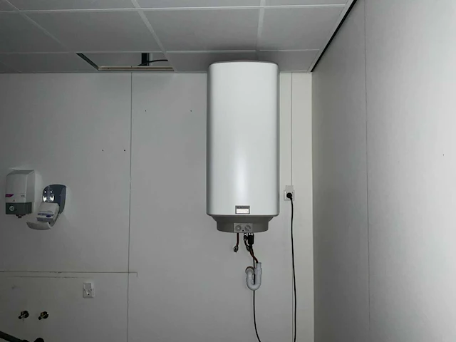 Itho daalderop 120 mono plus elektrische boiler - afbeelding 2 van  5