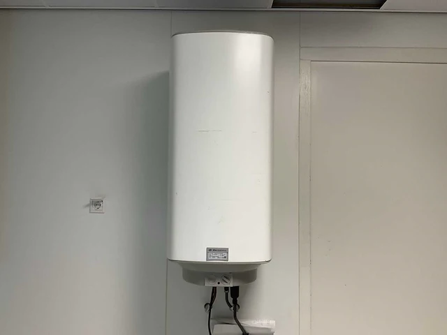 Itho daalderop 120 mono plus elektrische boiler - afbeelding 2 van  7
