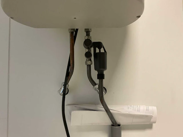 Itho daalderop 120 mono plus elektrische boiler - afbeelding 5 van  7