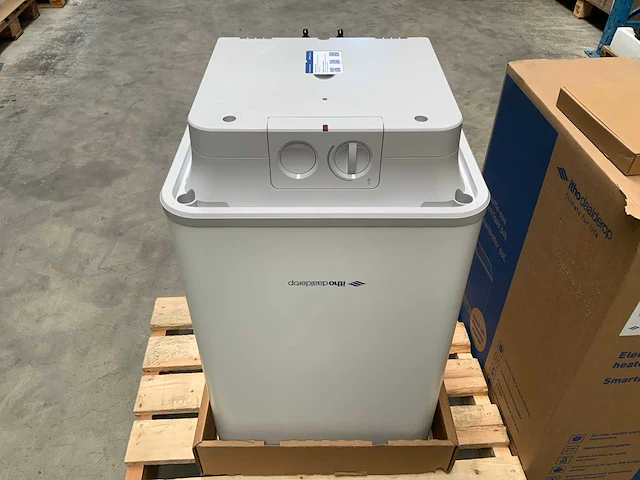 Itho daalderop elektro boiler 50l plus boiler - afbeelding 4 van  5