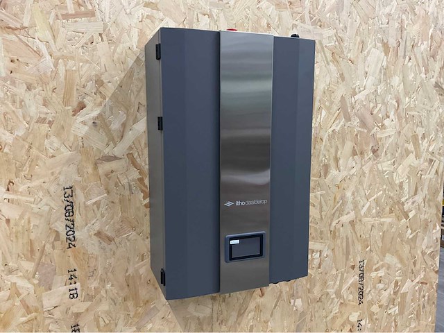 Itho daalderop hp-s 55 warmtepomp binnenunit 6 kw - afbeelding 10 van  18