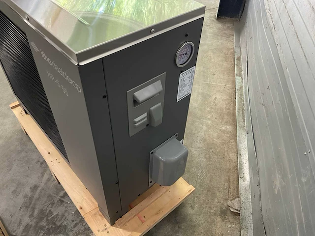 Itho daalderop warmtepomp set binnen en buitenunit 5,5 kw - afbeelding 2 van  30